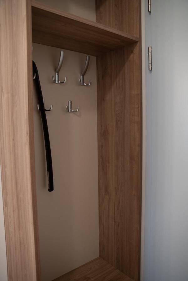 Apartment - Okrzei *